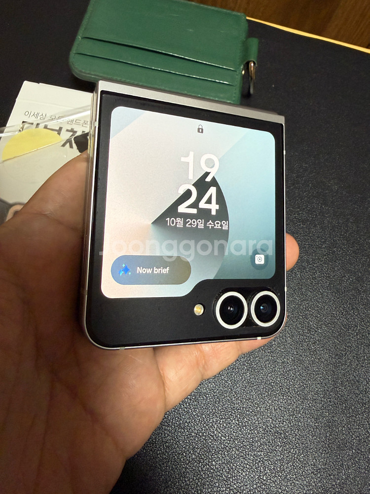 갤럭시 Z 플립6 실버 256 자급제--0