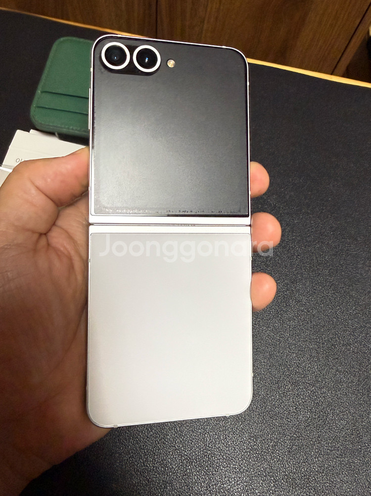 갤럭시 Z 플립6 실버 256 자급제--1