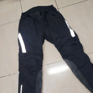 코미네 방한 윈터팬츠33~34 / 다이네즈 집업