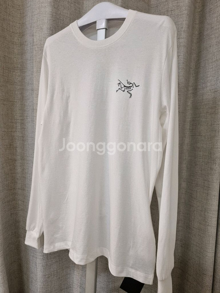 (정품)아크테릭스 오리지널 로고 롱슬리브 블랙/화이트--5