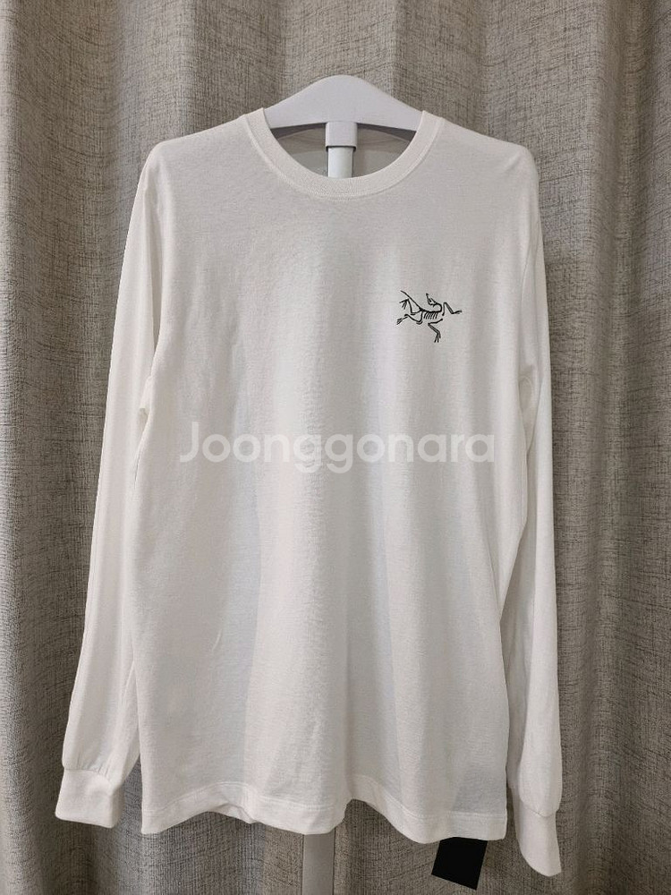 (정품)아크테릭스 오리지널 로고 롱슬리브 블랙/화이트--3