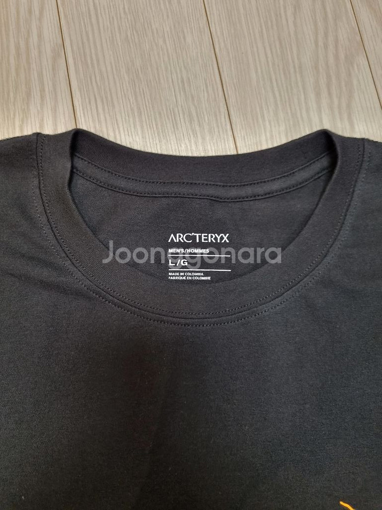 (정품)아크테릭스 오리지널 로고 롱슬리브 블랙/화이트--9