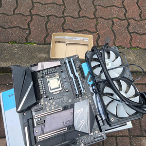 CPU 11700k + Z490 메인보드+32g 램 + 2열 수냉쿨러 세트