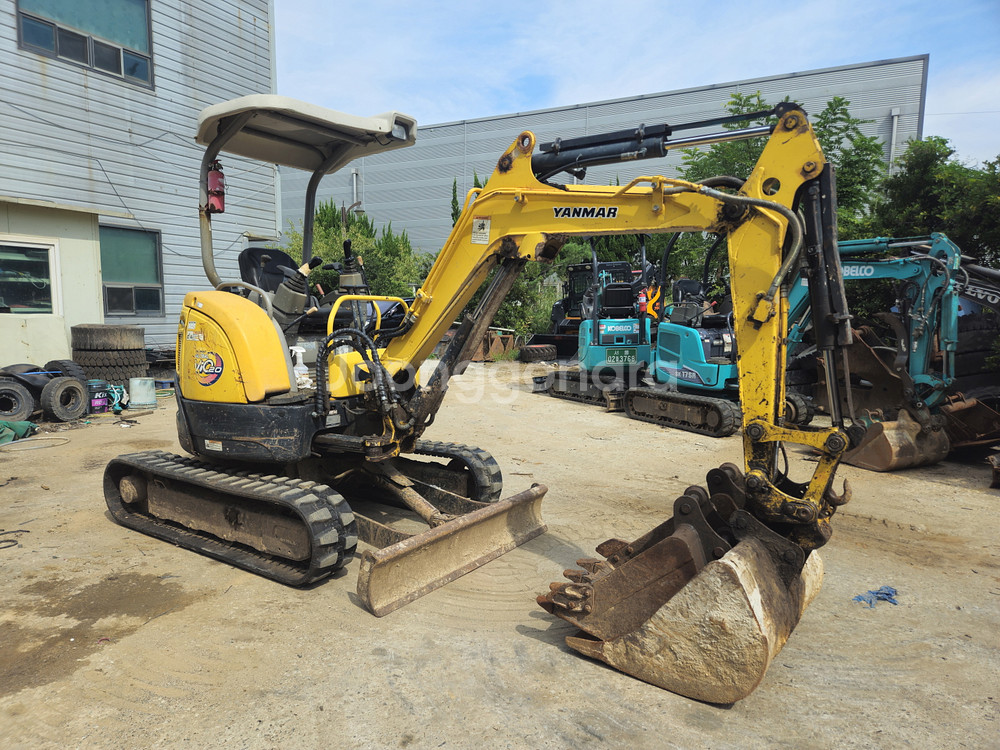 얀마 중고 미니굴삭기 VIO20 신품트랙 2015년식--0