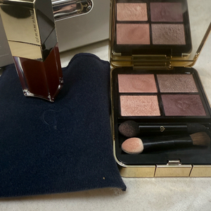 끌레드뽀보떼 아이섀도우 팔아요