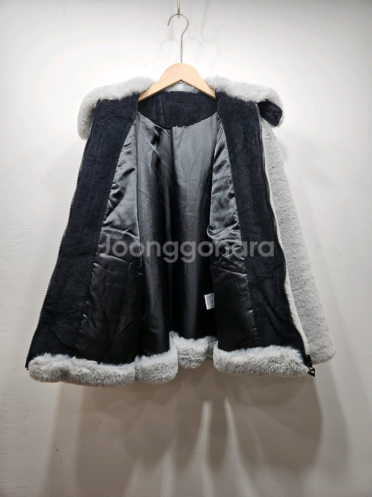 푸마 에코 밍크퍼 자켓 M--9