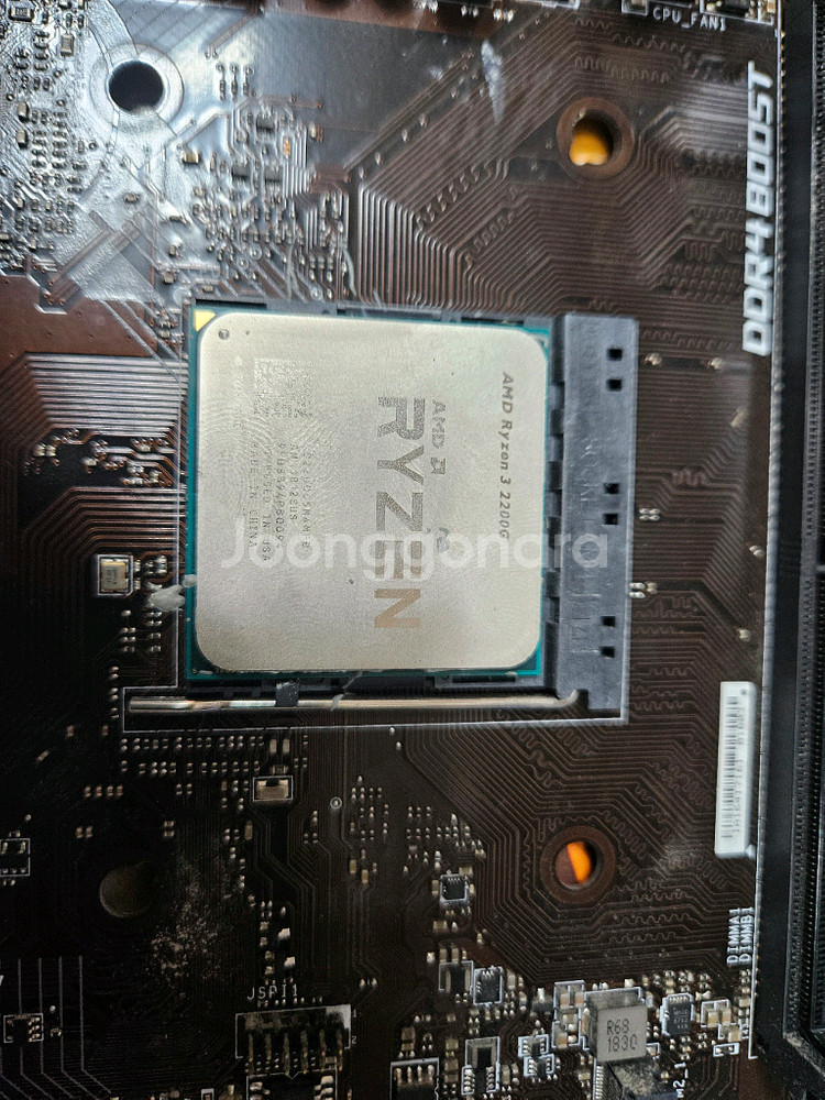 CPU 라이젠 3 2200G+MSI 메인보드 +쿨러 입니다--1