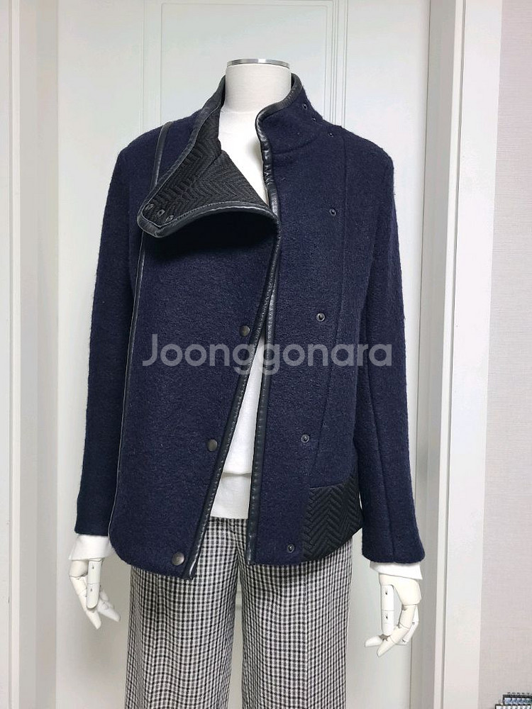 산드로 여성 울자켓 (79-86-160) 55~66가능--0