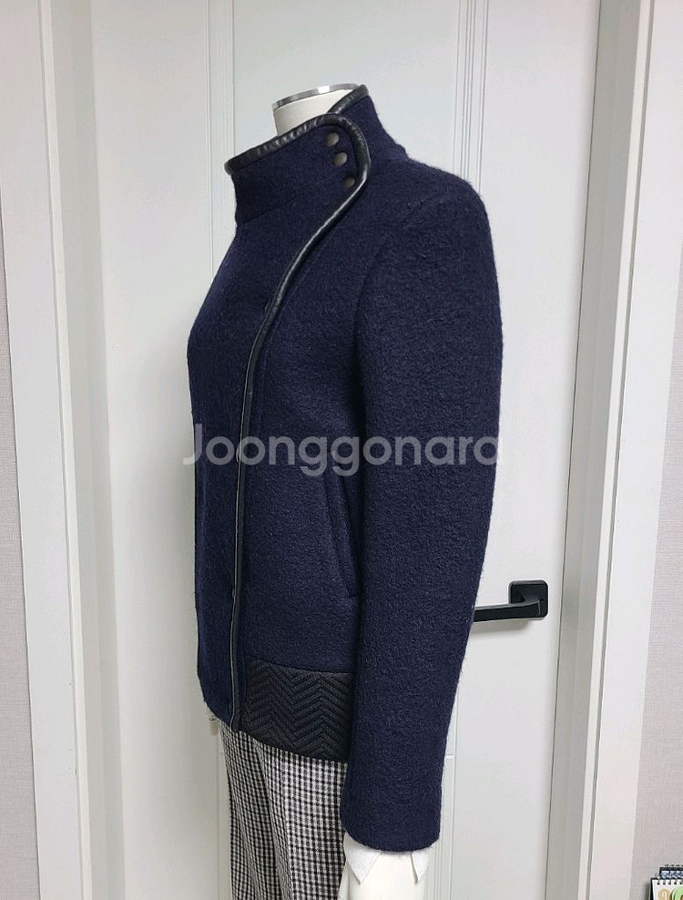 산드로 여성 울자켓 (79-86-160) 55~66가능--2