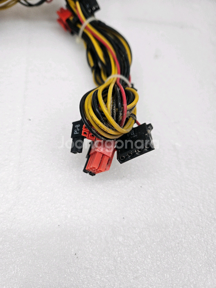 컴퓨터 파워 REX iii 700W 입니다--3