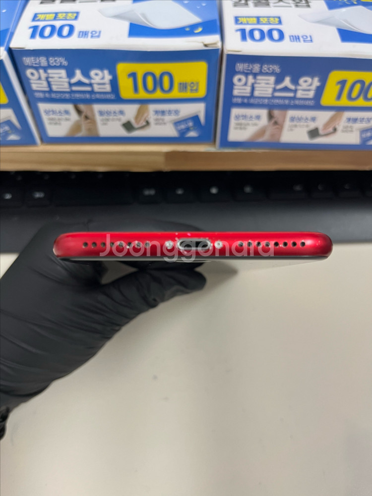아이폰8플러스 64G 레드 S급!--3