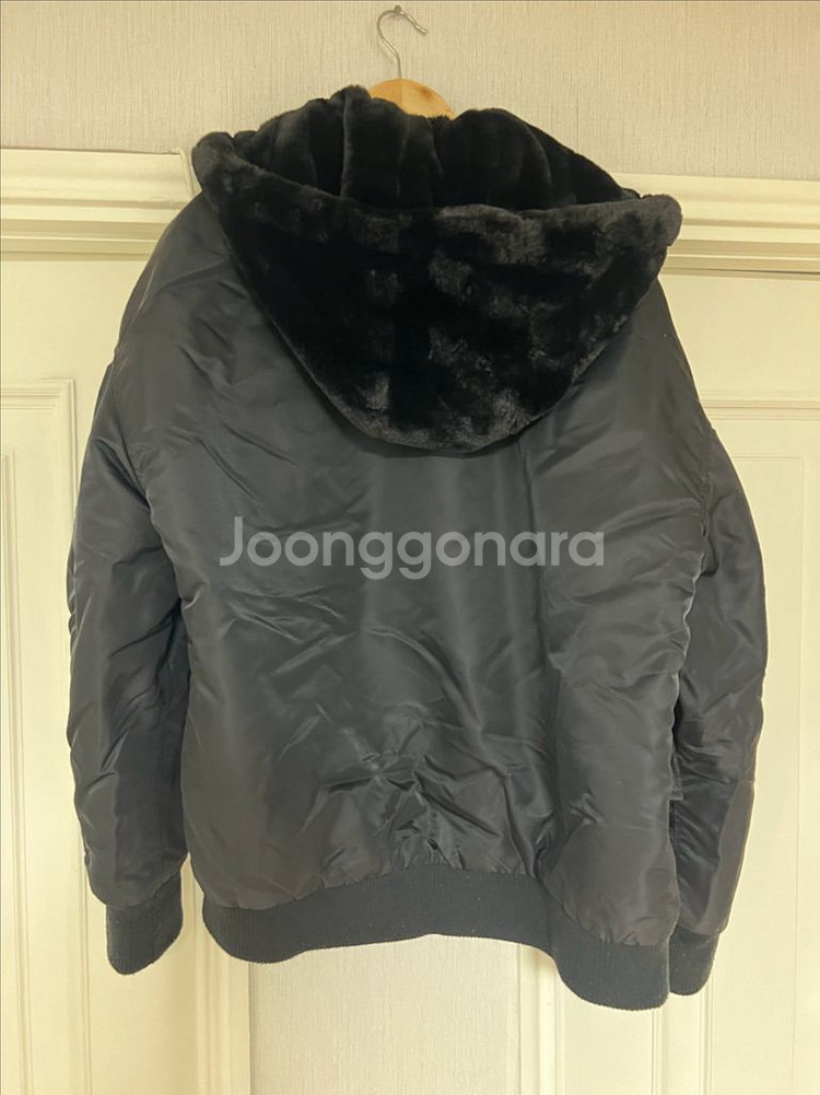 자라 후드 퍼 야상 L--1