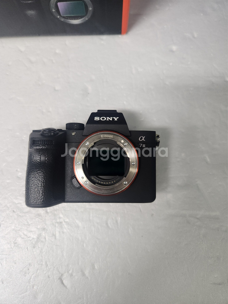 소니a7m3 9천컷대 상태좋은 풀바스바디판매합니다--1