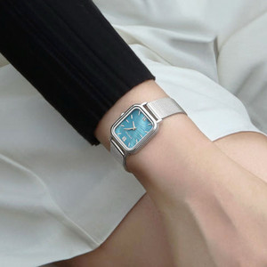 여성용 메탈 시계