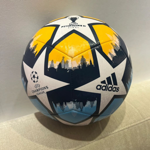 아디다스 챔피언스리그 파이널 축구공 (매치볼)