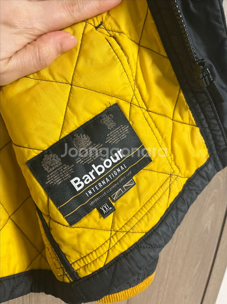 바버 인터내셔널 퀼팅 자켓--3