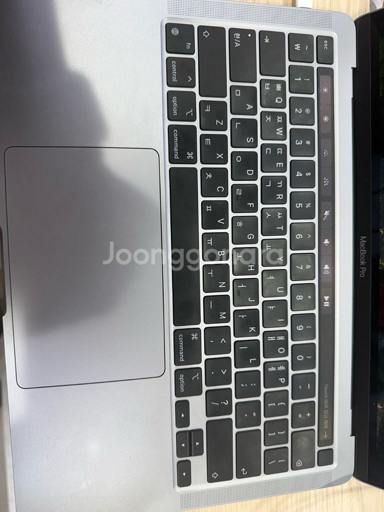 맥북프로 M2 13인치 8GB/256GB--1