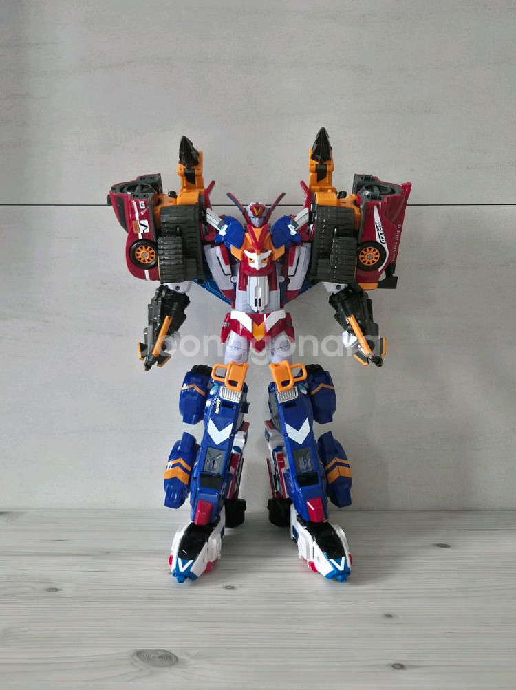 또봇V 6단합체 우주최강 마스터V--3