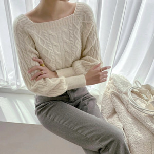 브랜드 나인(nain) 스퀘어넥 크롭 케이블 니트