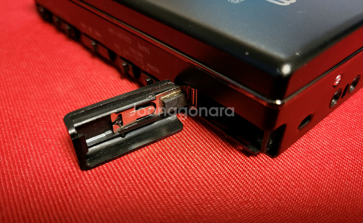 소니워크맨 WM-607 블랙 정상작동품--6