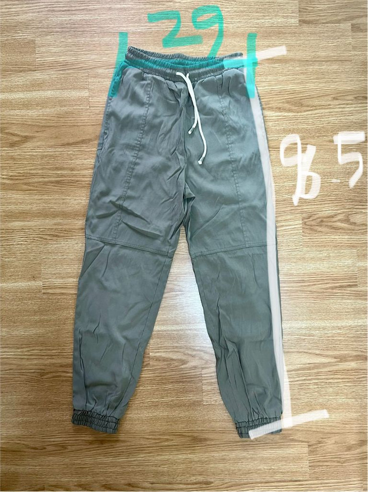 자라 나일론 조거팬츠 카키, 하늘색 각각 15,000원--5