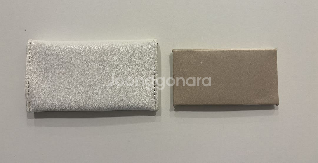 부쉐론 쥬얼리 귀걸이 파우치+쇼핑백 (정품)--2