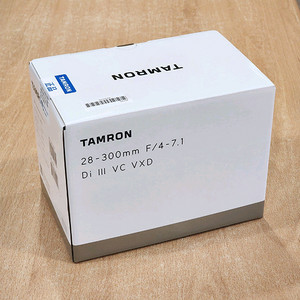 탐론 28-300mm F4-7.1 소니용 판매합니다