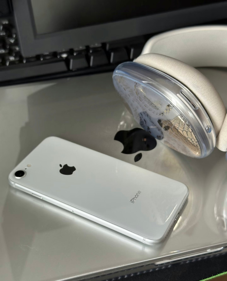 아이폰 8 64기가 색상 선택 가능! 특가 판매중--1