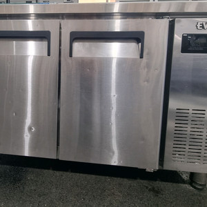 에버젠 테이블 냉장고 1200 간냉식