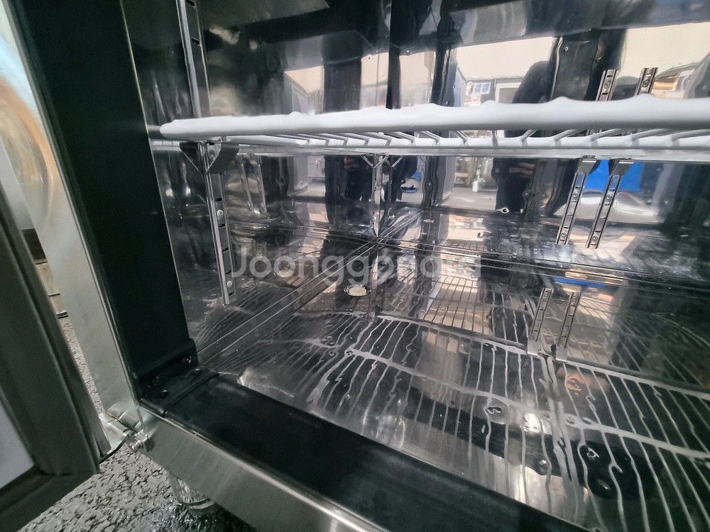 에버젠 테이블 냉장고 1200 간냉식--2