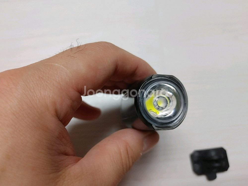 전조등] 문라이트메테오 보텍스프로 V3 1300루멘 충전식 전조등 팝니다. (택포2.8만)**--6