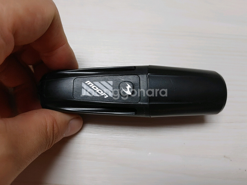 전조등] 문라이트메테오 보텍스프로 V3 1300루멘 충전식 전조등 팝니다. (택포2.8만)**--9