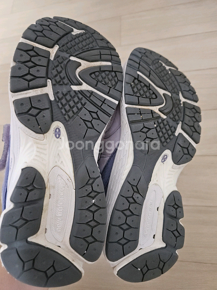 뉴발란스 키즈 운동화 220--2