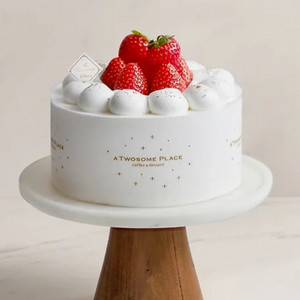 투썸플레이스 정가 36000원 딸기 생크림 케이크