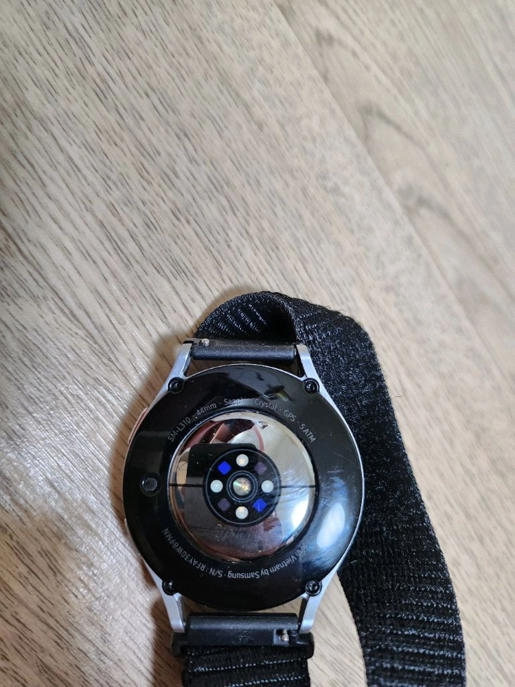 갤럭시 워치7 44mm 블루툿. 이미지
