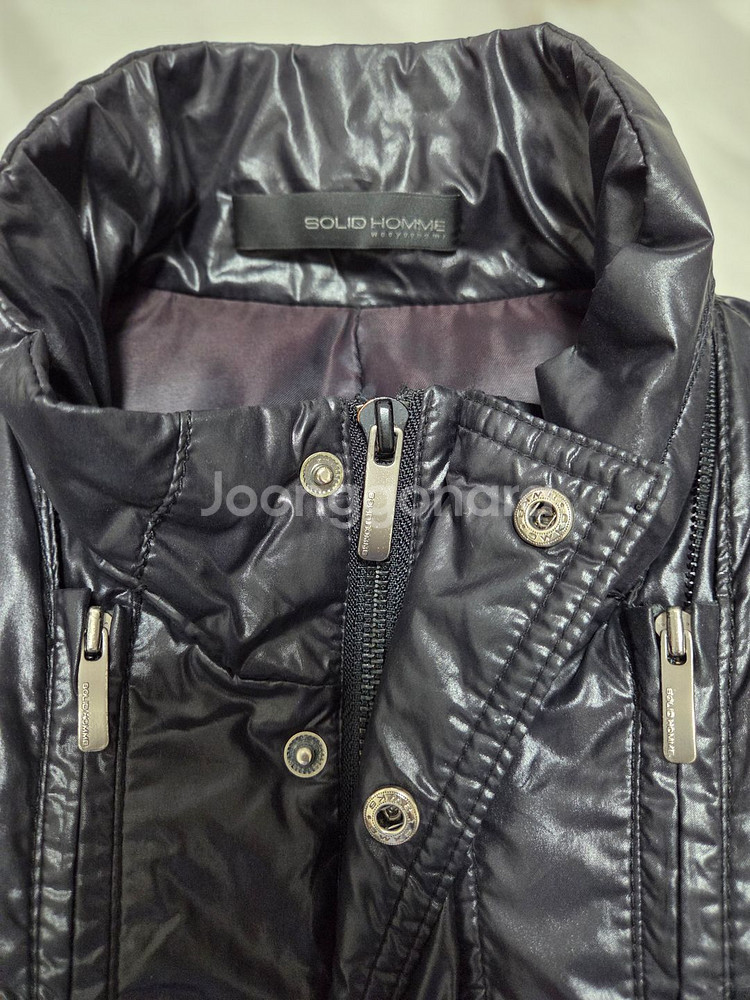 솔리드옴므 유광 지퍼디테일 다운패딩--5