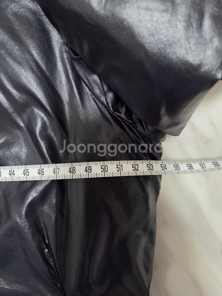 솔리드옴므 유광 지퍼디테일 다운패딩--6