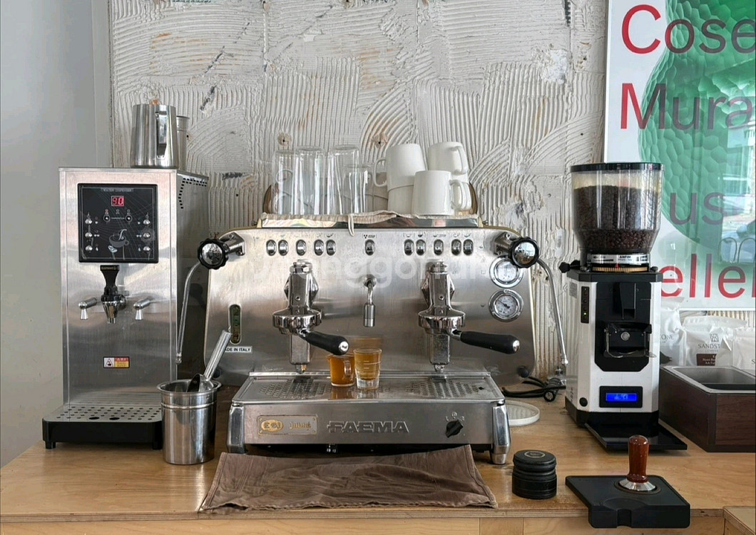 카페정리)훼마 E61 JUBILE 쥬빌레 2그룹 안핌그라인더 카페용품팔아요--0