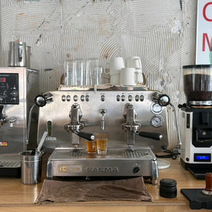 카페용 에스프레소 머신 + 아이스메이커 세트