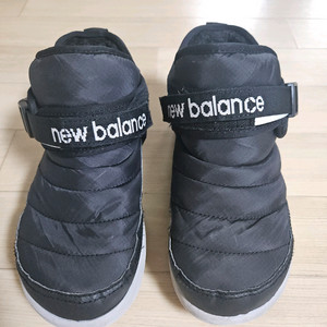 뉴발란스 키즈 230