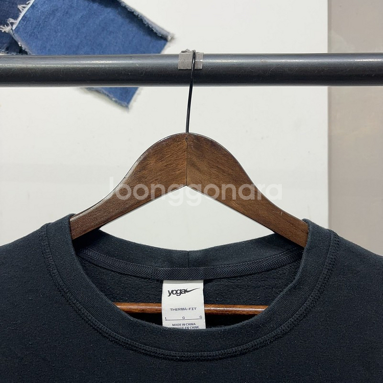 (100) 나이키 요가 기모 맨투맨 긴팔티--1