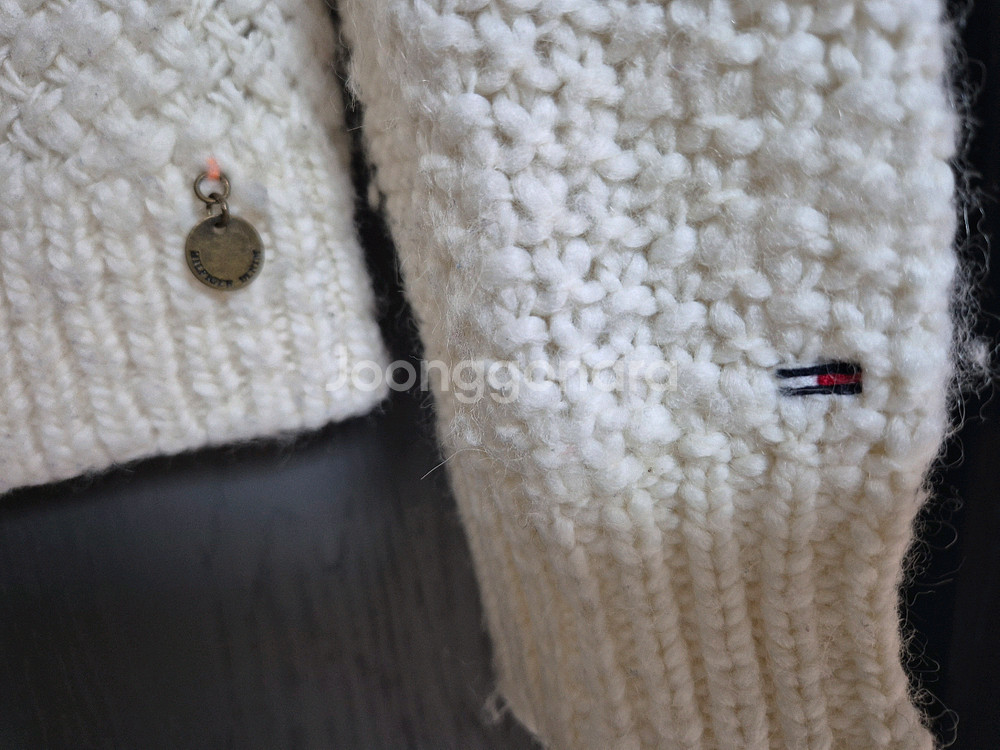 타미힐피거 케이블 니트 스웨터--1