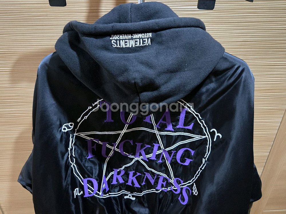 듀드나이 다크니스 후드 봄버 오버핏. 베트멍,릭오웬스--5