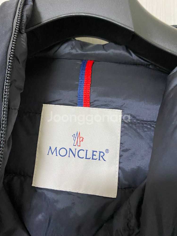 [1] 21FW 몽클레어 램빌 암로고 경량 자켓--4