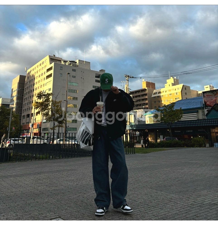 원턱 와이드 데님 팬츠 중청--0