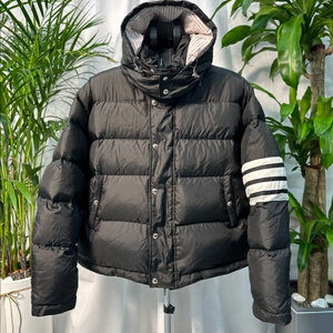 (3)톰브라운 사선 봄버 패딩자켓 블랙