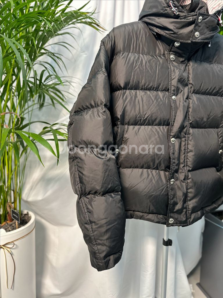 (3)톰브라운 사선 봄버 패딩자켓 블랙--3