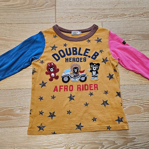 미키하우스 더블비 100사이즈 티셔츠