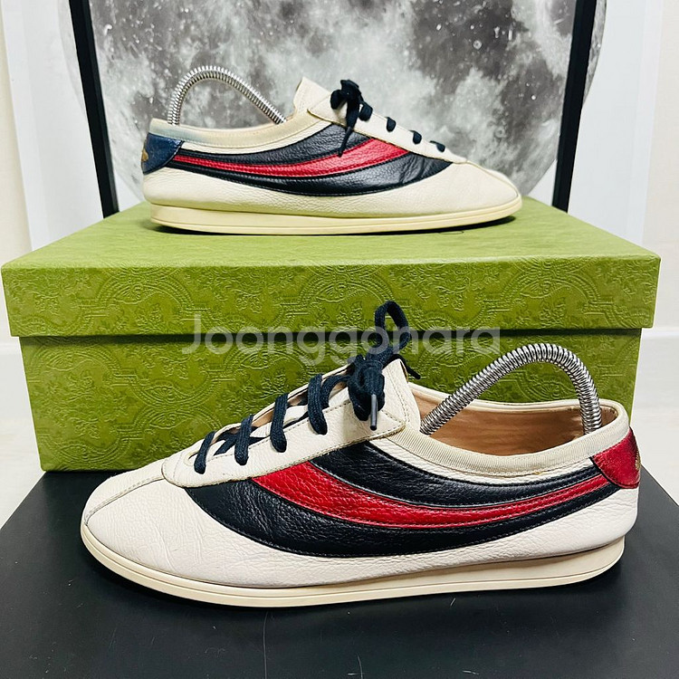 정품 7) 구찌 꿀벌 파라체르 스니커즈 260~265--0