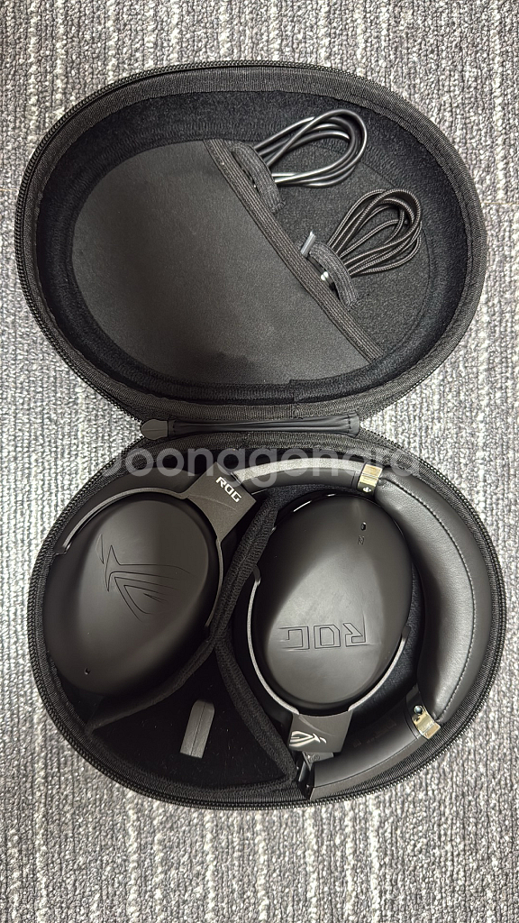 에이수스 ROG STRIX GO 블루투스 게이밍 무선 헤드셋--1